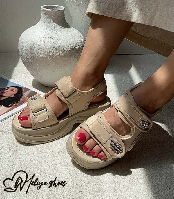 صندل لژدار چسبی اسپرت